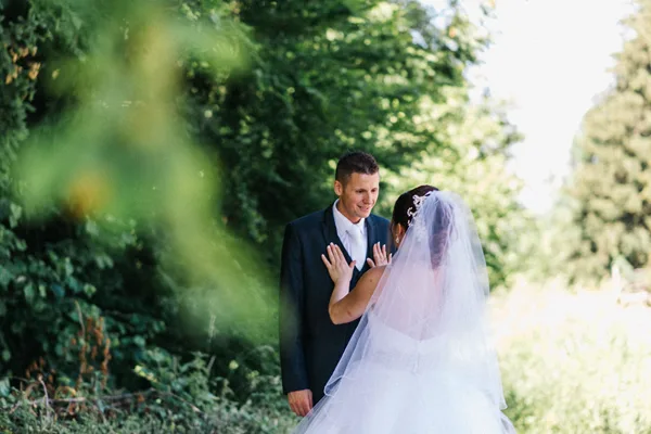 Renaud, photographe de mariage à Grenoble lors du mariage de Justine et Romain